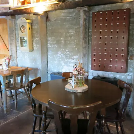 Bed & Breakfast Hoeve Chartreuse